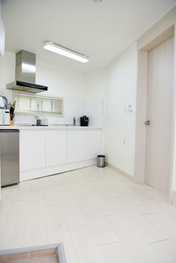 סיאול Jw Stay In Hongdae מראה חיצוני תמונה